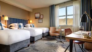 Premium bedding, in-room safe, desk, iron/ironing board