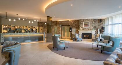 Harbour Hotel