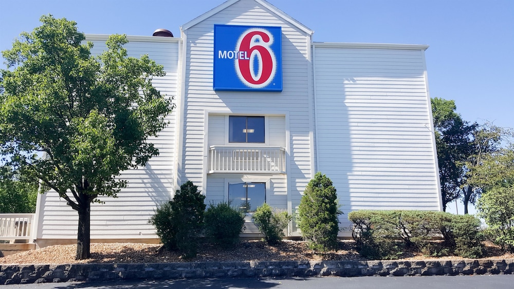 Primary image, Motel 6 Maryland Heights, MO