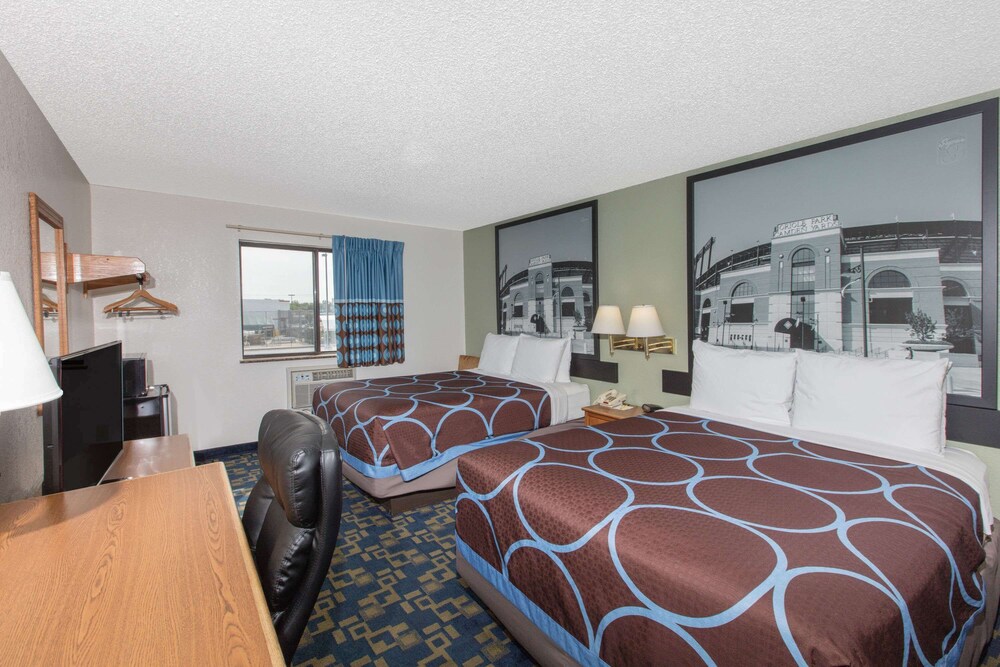 Room, Super 8 by Wyndham Aberdeen MD