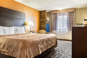 Premium bedding, down comforters, desk, blackout drapes