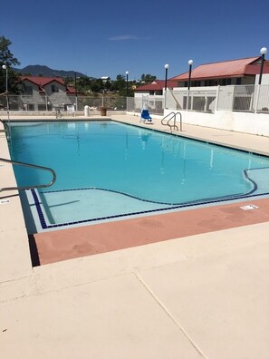 Book Motel 6 Globe, AZ in Globe | Hoteles.com