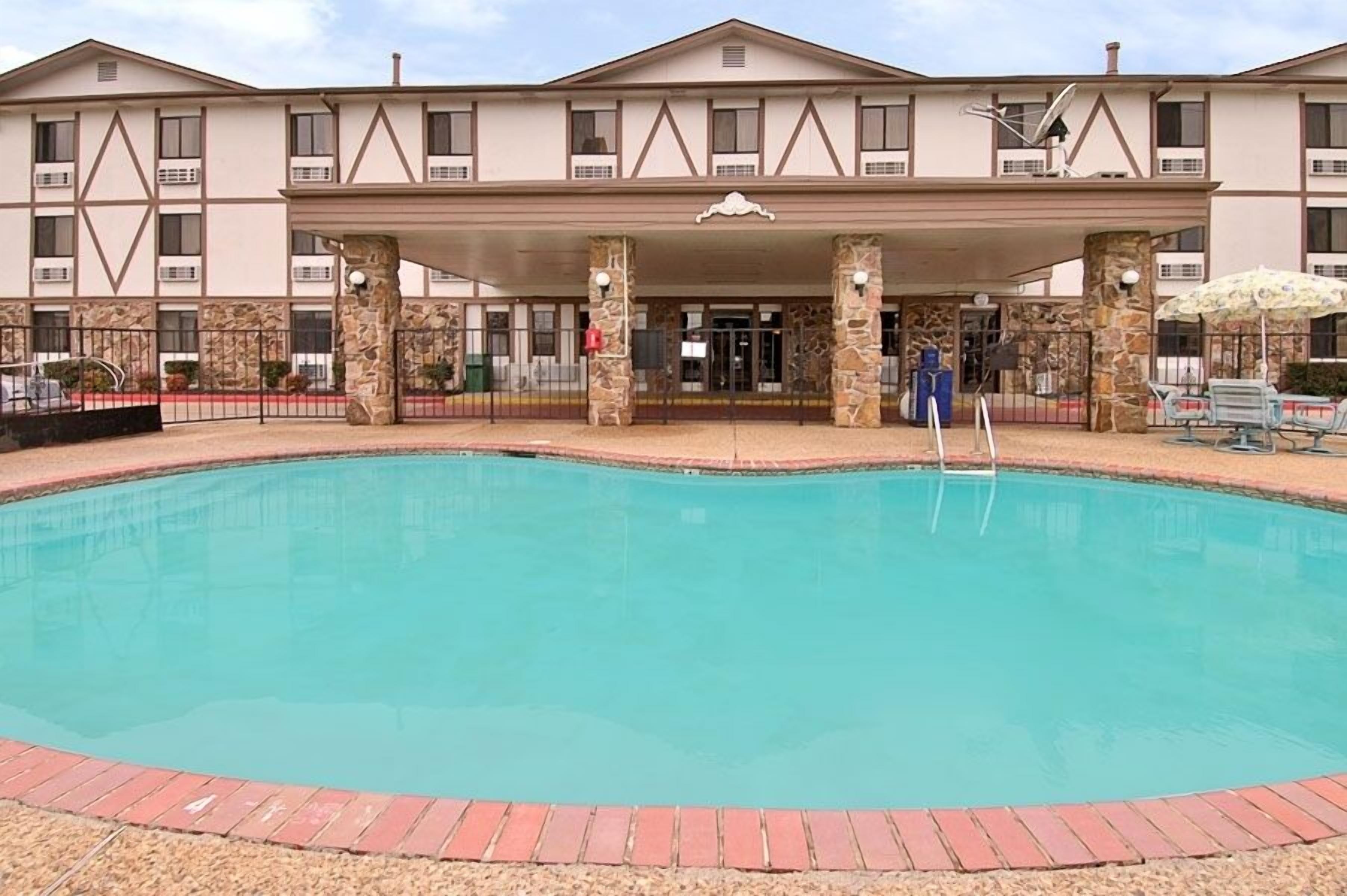 Merryton Inn in Shreveport, United States