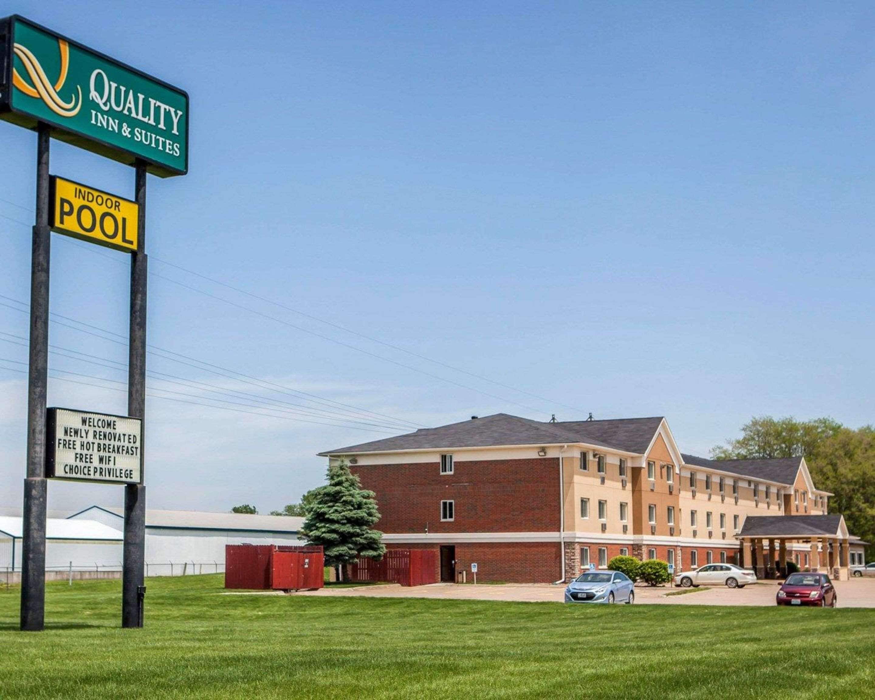 Quality Inn & Suites Davenport near I-80 in Davenport, United States