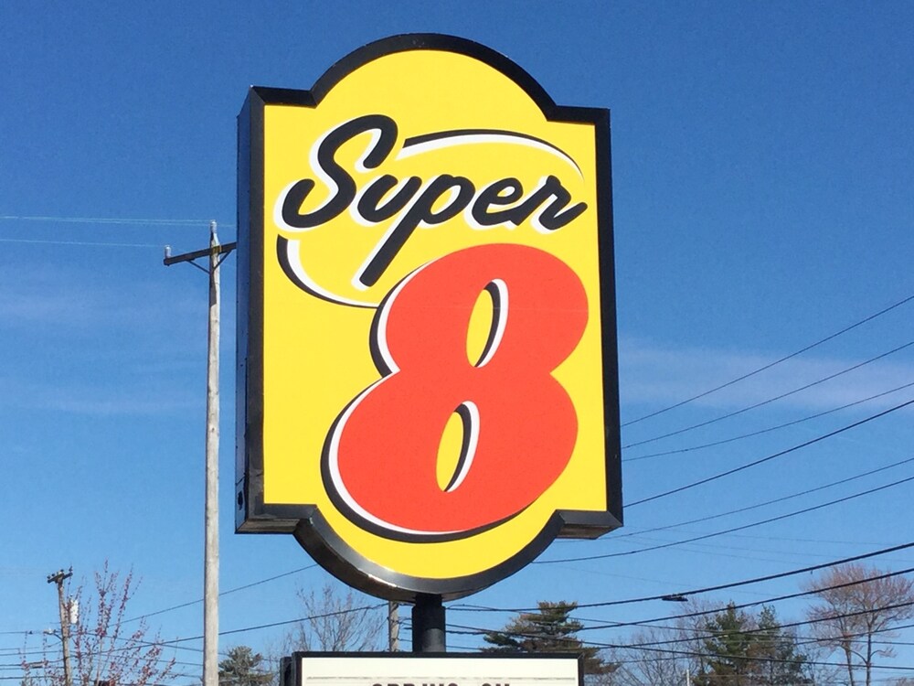 Front of property, Super 8 by Wyndham Portland ME