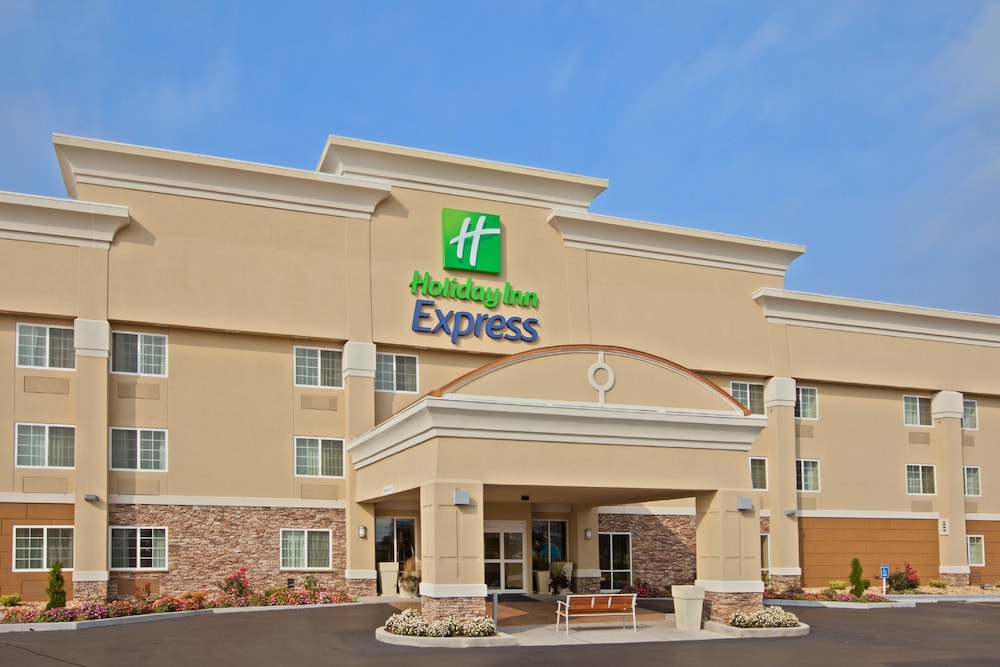 Holiday Inn Express Bowling Green, an IHG Hotel