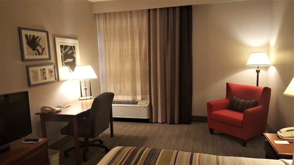 Country Inn & Suites by Radisson, Bryant (Little Rock), AR