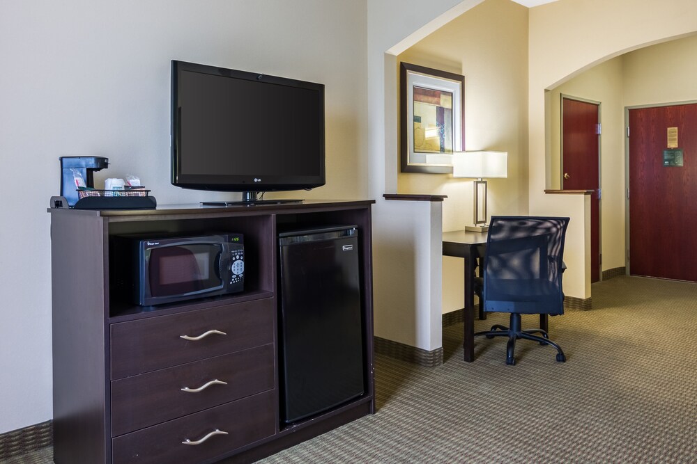Little Rock Hotels With Two Room Suites Little Rock Hotels With Two Room Suites
