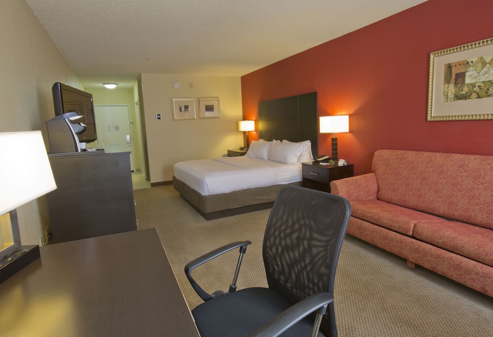 Holiday Inn Express New Albany, an IHG Hotel in New Albany Best Rates