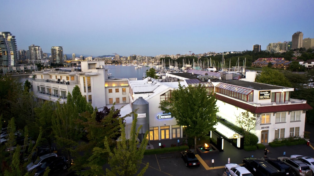 Granville Island Hotel  Vancouver  C 140 Room Prices Reviews