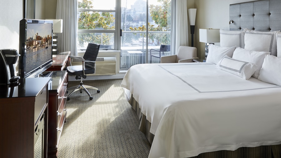 Granville Island Hotel