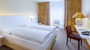 Hochwertige Bettwaren, Pillowtop-Betten, Minibar, Zimmersafe