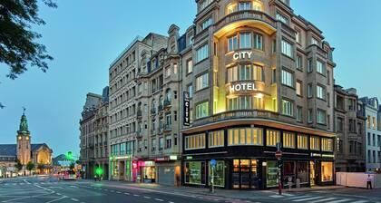 City Hotel