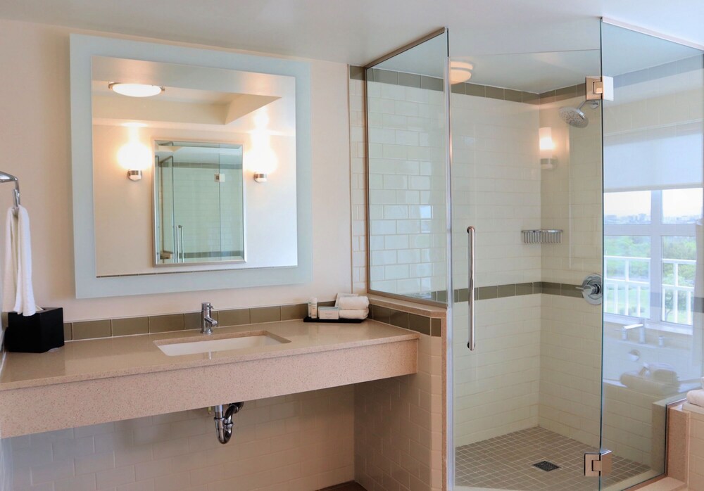 Embassy Suites by Hilton San Juan Hotel & Casino in San Juan | Best Rates & Deals on Orbitz