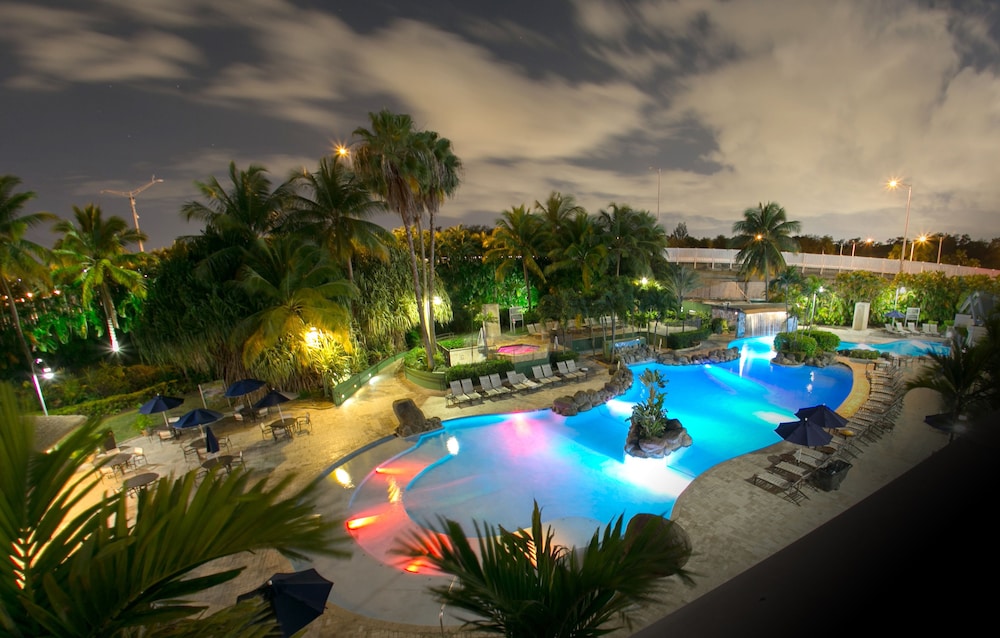 Aerial view, Embassy Suites by Hilton San Juan Hotel & Casino