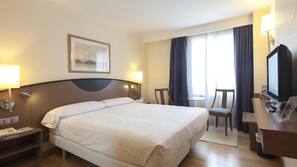 Premium bedding, in-room safe, desk, blackout curtains