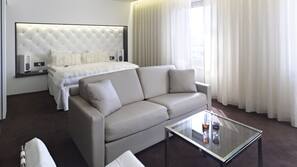 Egyptian cotton sheets, premium bedding, down comforters, pillowtop beds