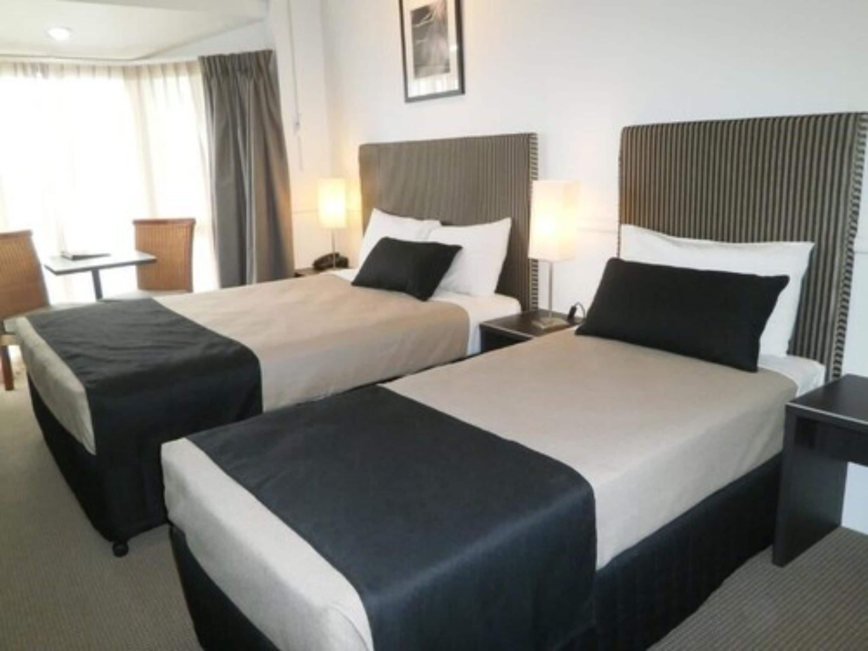 Comfort Inn & Suites Northgate Airport