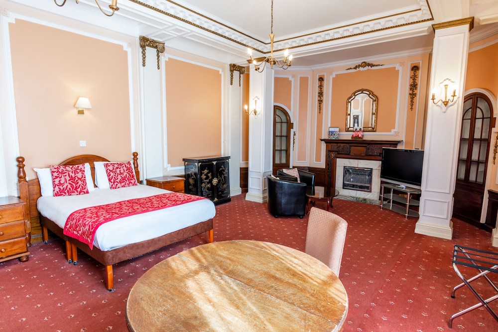 Enjoy Liverpool Life And Stay At The Historic Britannia Adelphi Hotel