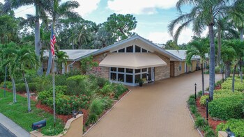 Fairways Inn of Naples