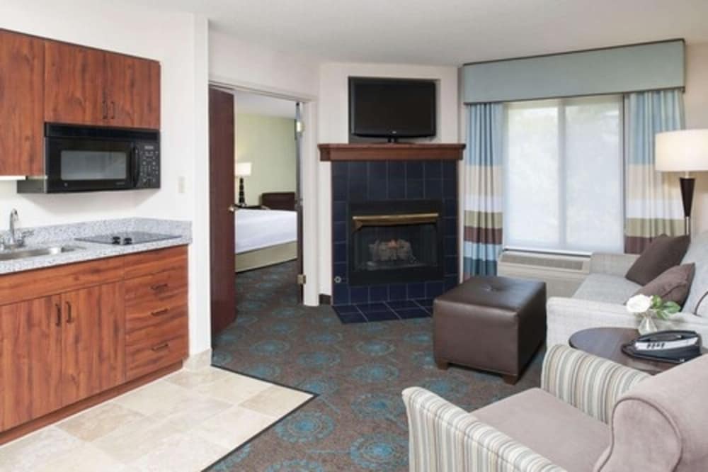 Hampton Inn and Suites Kokomo