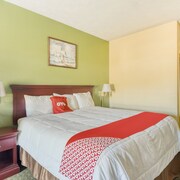 Top 10 Hotels With Pools In Grenada Ms 45 Splash Into Savings