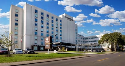 DoubleTree by Hilton Hotel Niagara Falls New York