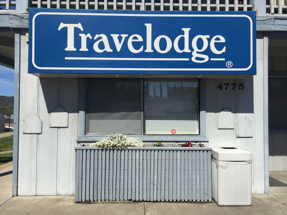 Travelodge by Wyndham Clearlake