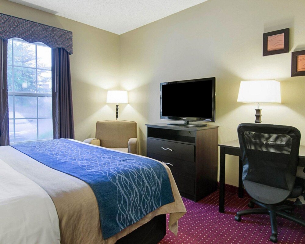 Quality Inn & Suites Little Rock West