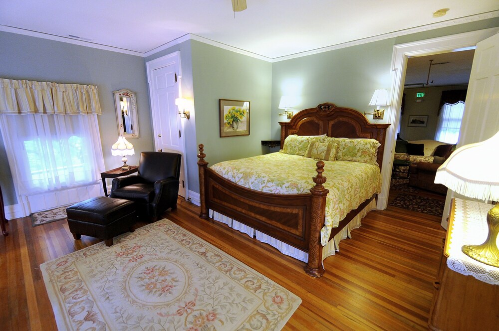 Room, Oliver Inn Bed and Breakfast