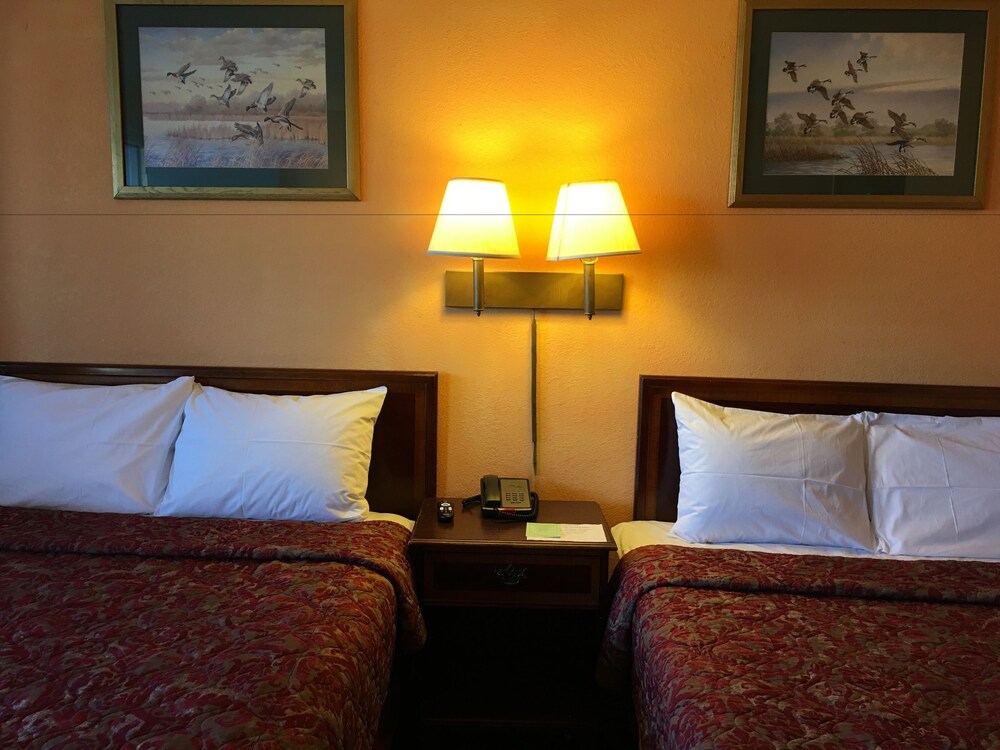 Riverwalk Inn Suites In Norfolk Virginia Beach Hotel Rates