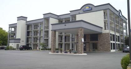 Days Inn by Wyndham Kodak/Sevierville Intrstate SmokeyMntns