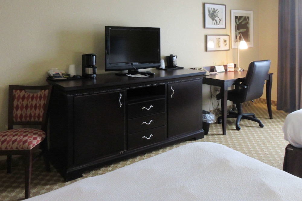 Room, Quality Inn & Suites