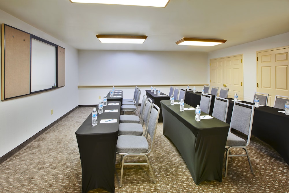 Meeting facility, Homewood Suites by Hilton Newark Cranford