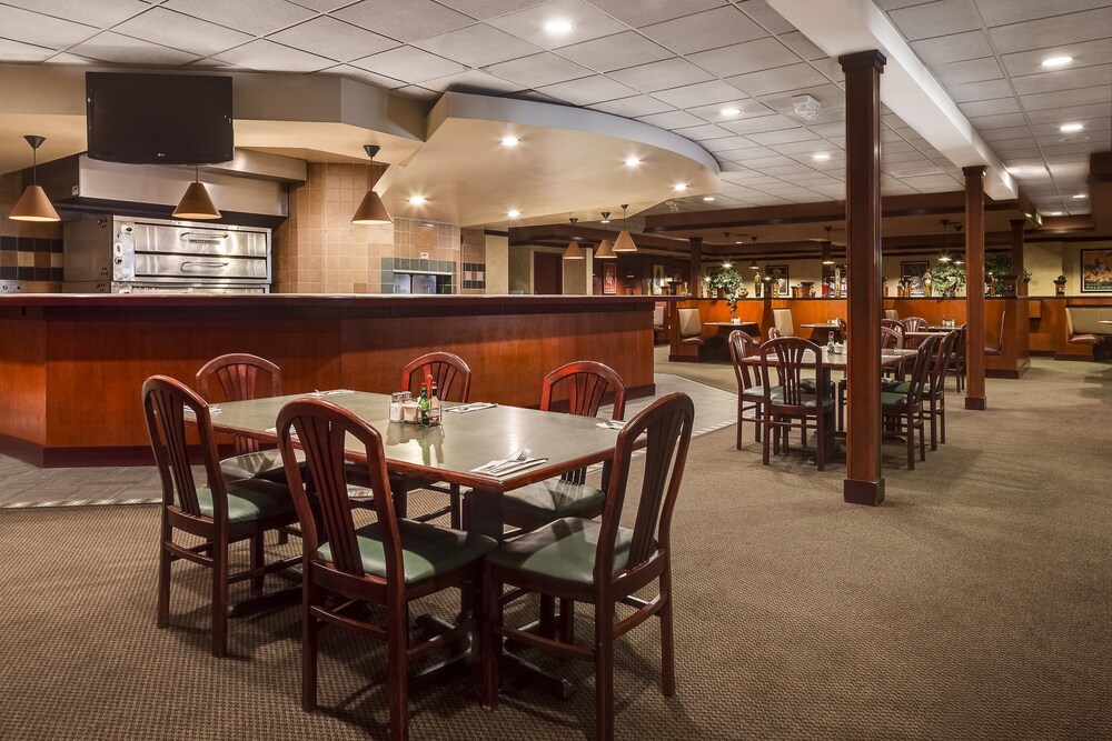 Holiday Inn Wichita East I35 in Wichita Best Rates & Deals on Orbitz