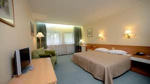 Free minibar, blackout drapes, soundproofing, iron/ironing board