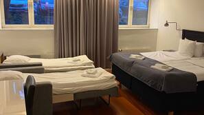 Desk, blackout drapes, iron/ironing board, free WiFi