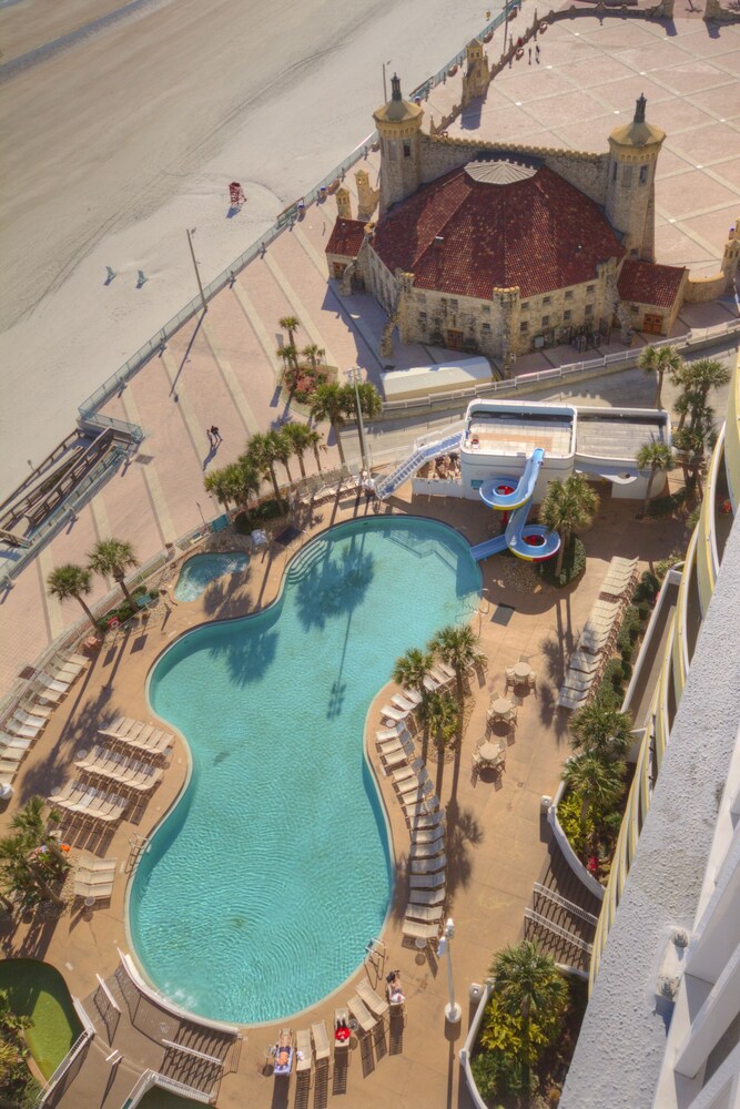hotels near wyndham ocean walk daytona beach