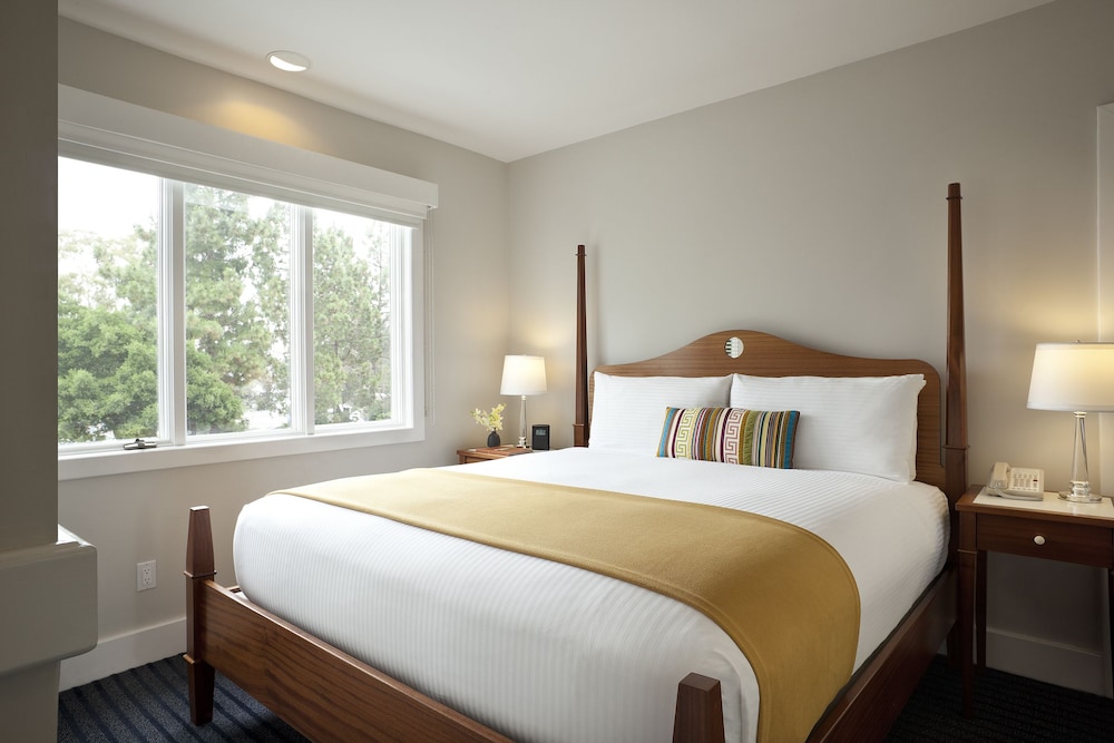 Casa Madrona Hotel Spa  2019 Room Prices  263  Deals Reviews Expedia