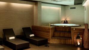 Bain à remous intérieur
