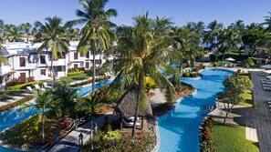 2 outdoor pools, open 7:00 AM to 6:30 PM, pool loungers