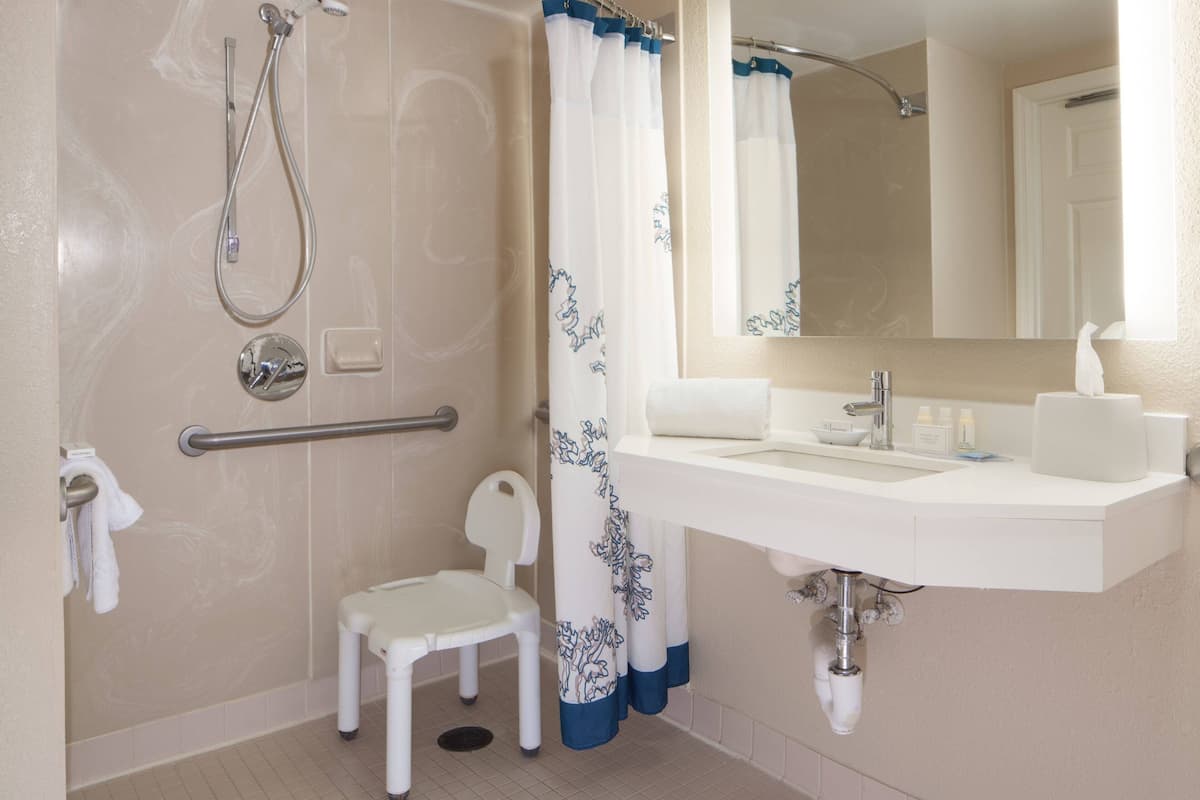 Chuveiro/banheira combinados, banheira de imersão