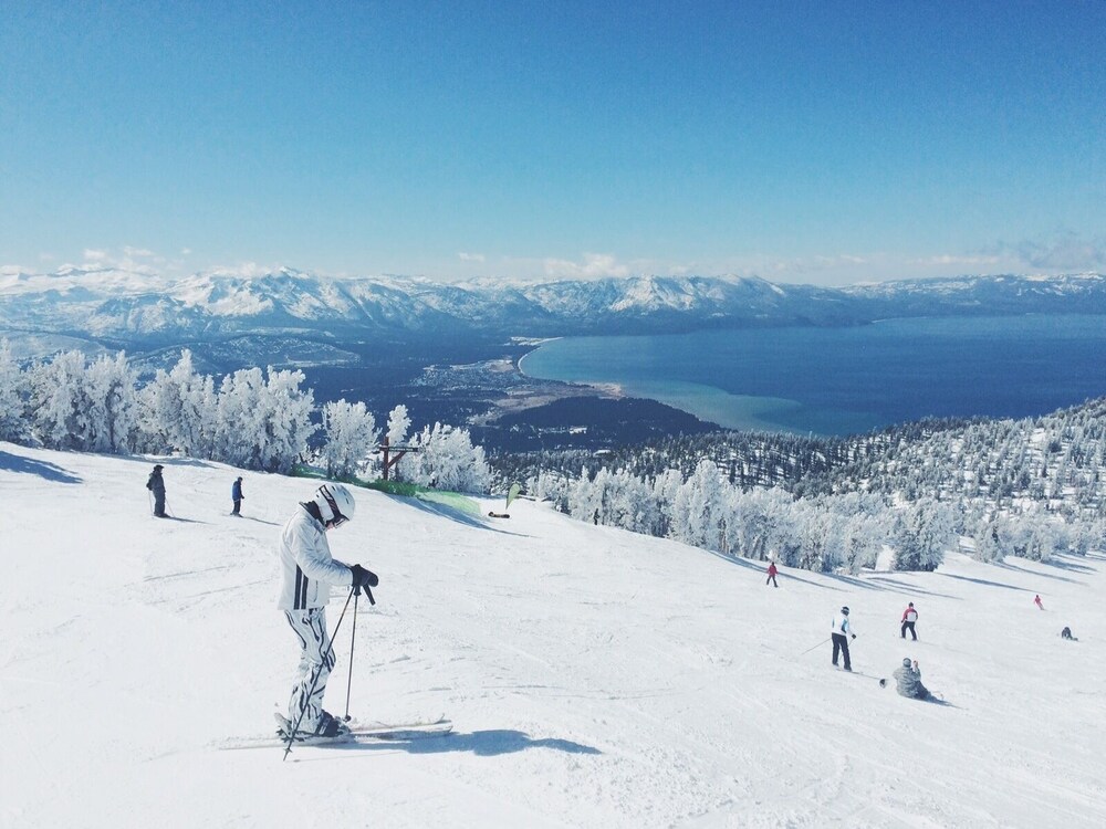 Skiing, Quality Inn South Lake Tahoe