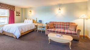 Premium bedding, pillowtop beds, desk, free WiFi