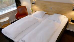 Pillow top beds, individually furnished, desk, soundproofing