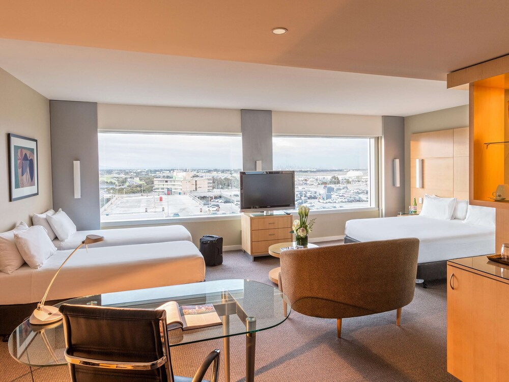 Top 10 Airport Hotels With Parking In Melbourne, Australia Trip101