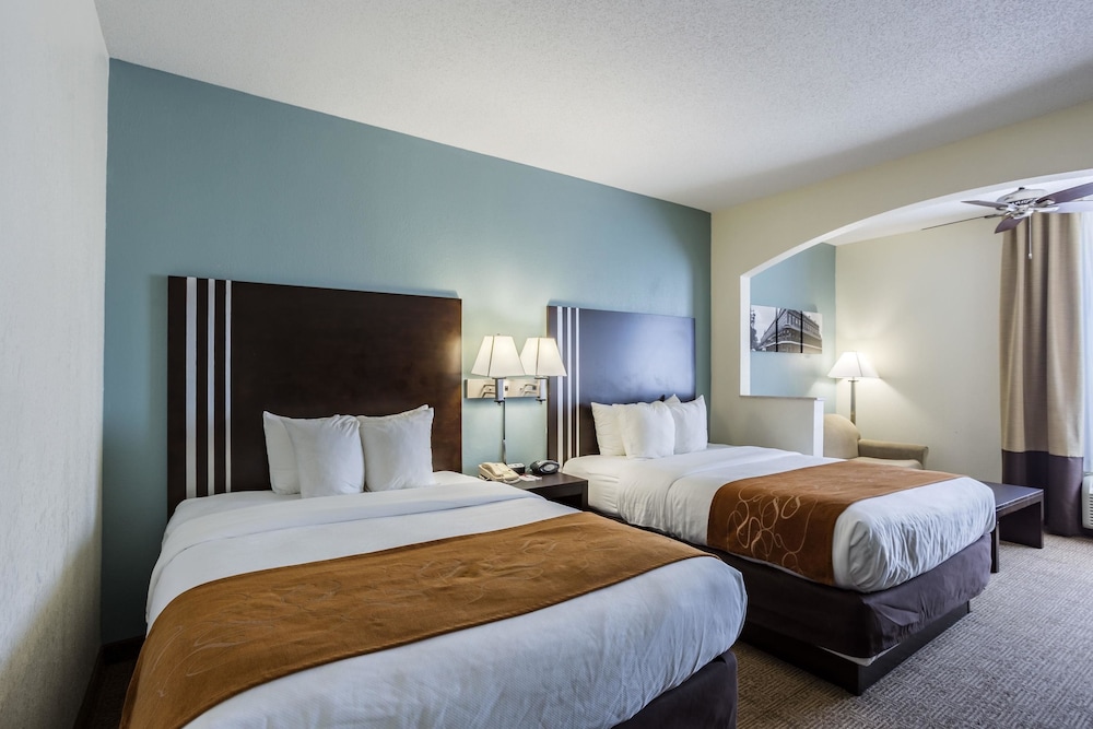 Comfort Suites New Orleans East