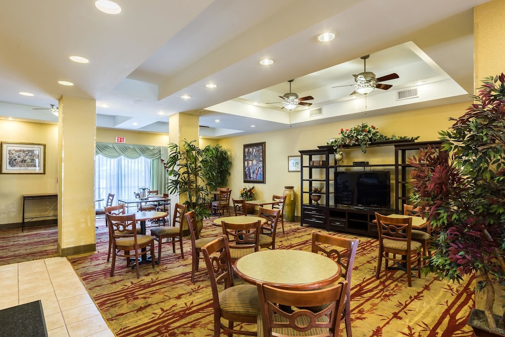 Comfort Suites New Orleans East