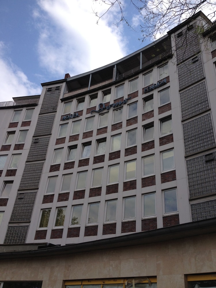 Photo - Domo Hotel Mondial