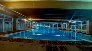 Piscine couverte